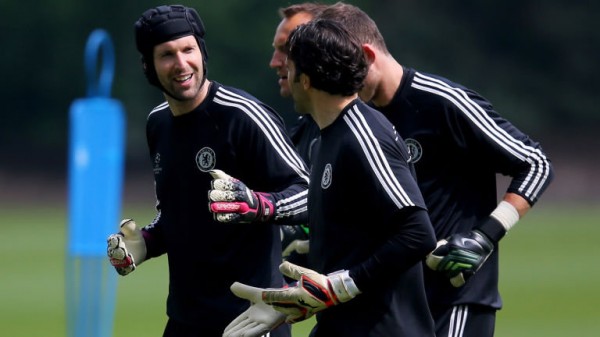 Jose Mourinho Had Told Petr Cech Not to Listen to Offers in 2014. Image: CFC.