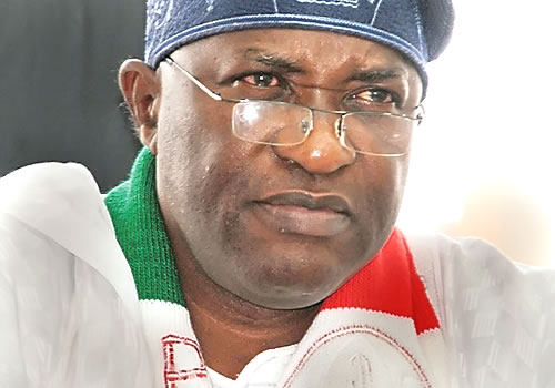 Adewale Oladipo, on Sunday cautioned the leader of the Lagos State chapter of the party, Chief Bode George, for calling for the dissolution ... - Wale-Oladipo