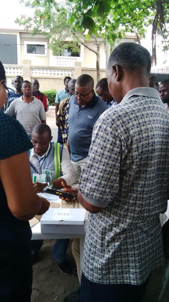 World's richest black man Aliko Dangote casting his vote
