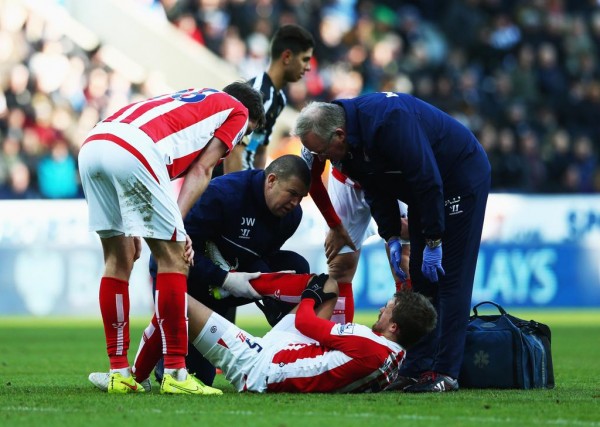 A Torn Ligament Ruled Muniesa Out of Football for 2-and-a-half Months. Image: Getty. 