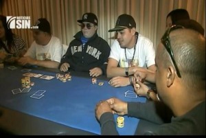 Dead-mans-hand-Puerto-Rican-man-plays-poker-at-his-own-wake (1)