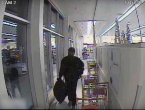 Man-on-store-video-wanted-for-1500-chewing-gum-theft