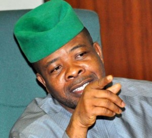 Just in:Newly Sworn In Governor Of Imo State, Emeka Ihedioha, Demolishes Monuments Built By Okorocha Barely 24 Hours After Taking Over