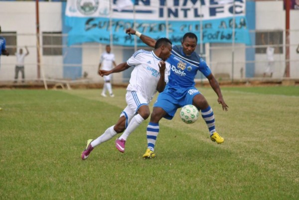 An Enyimba International Fc Player Against Giwa FC During the Clash of Two Elephants in Jos. Image: LMC.