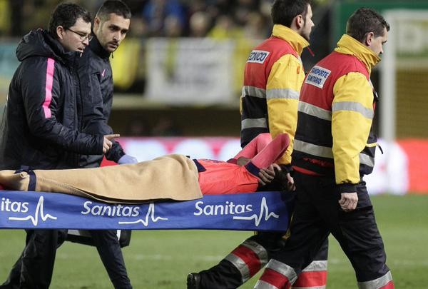 Sergio Bousquets Taken Off in a Stretcher During the Copa del Rey Semi-Final Clash With Villarreal at the Camp Nou. Image: AFP.
