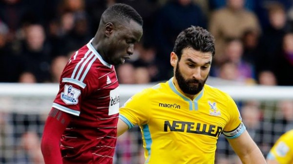 Mile Jedinak Handed a Four-Match Ban By the English FA for Violent Conduct. Image: Getty.