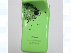 Police-iPhone-took-shotgun-blast-to-save-owners-life