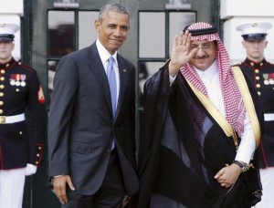 U.S. President Barack Obama (L) welcomes Saudi Arabia's Crown Prince Mohammed bin Nayef as he plays host to leaders and delegations from the Gulf Cooperation Council countries at the White House in Washington May 13, 2015.  REUTERS/Jonathan Ernst