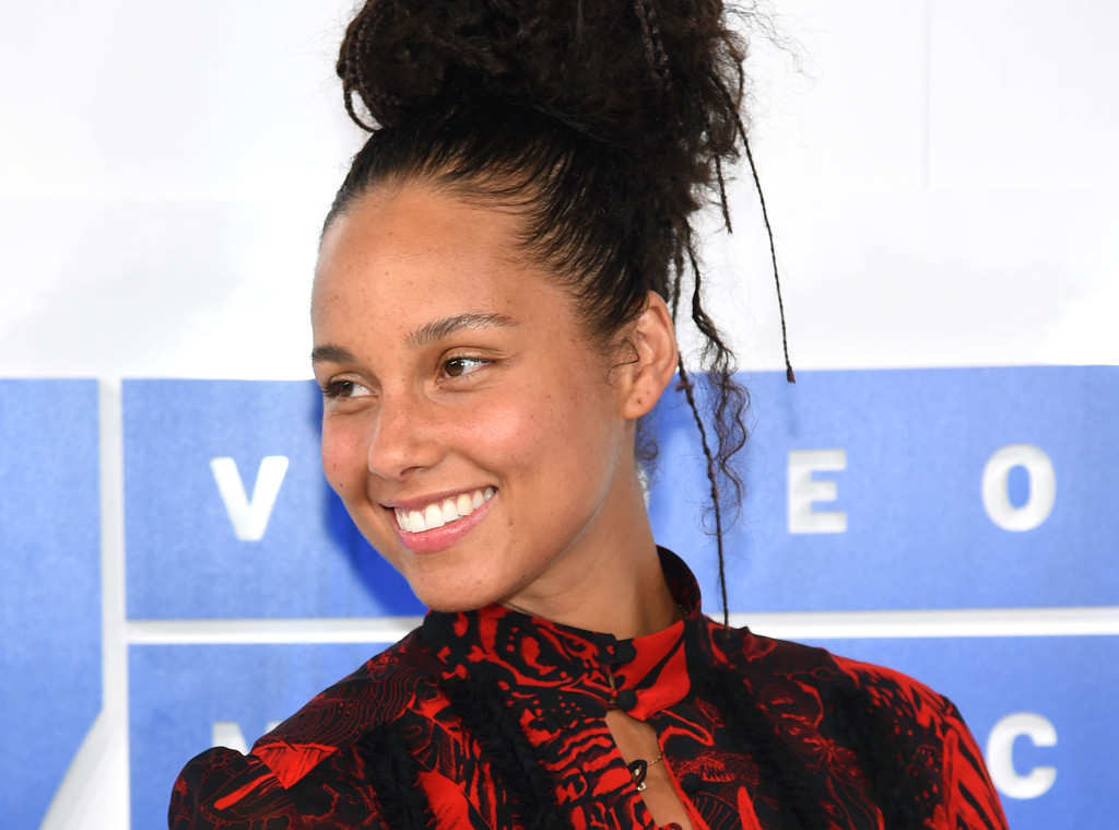 'The Best Medicine Is Laughter', Says Alicia Keys