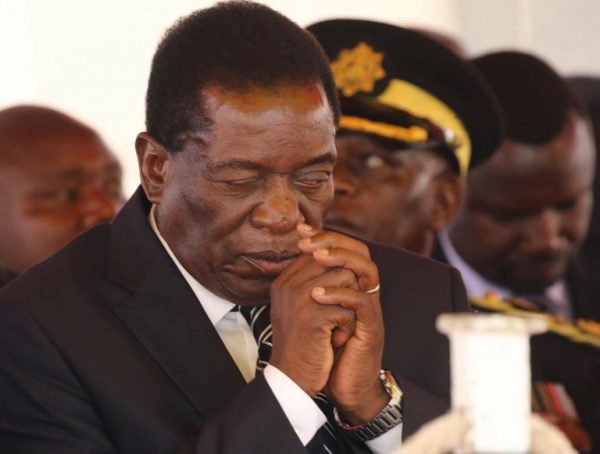 Emmerson Mnangagwa Sworn In As Zimbabwes President 