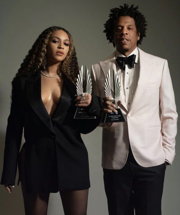 [Photos]: Jay Z and Beyonce pose with their GLAAD Award plaques 
