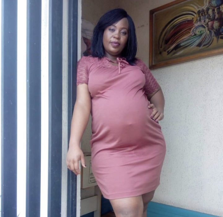 [Photo]: Nollywood actress Maureen Ihua pregnant after 12 years