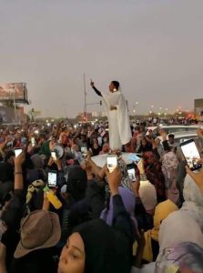22 year old lady forced sudan president to resign