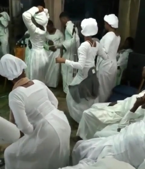 Video: Moment White Garment Church Go Agog With ''Zanku'' Dance During Vigil