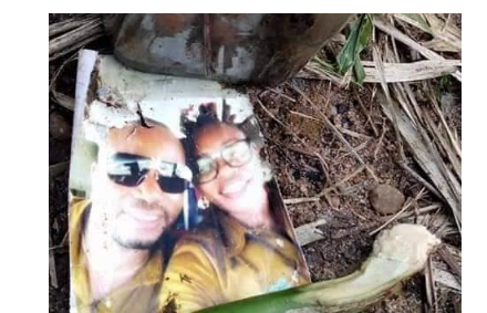 Man Finds Couple's Photo Inside A Bottle With N10
