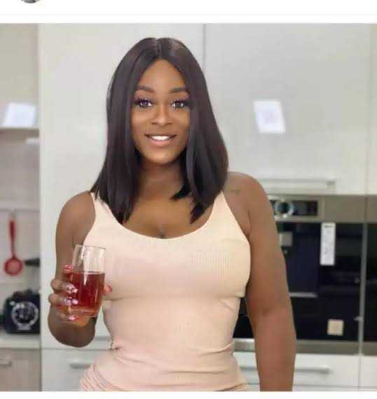 “Just come and eat my soup free of charge” – BBNaija star, Uriel offers her service to Laycon