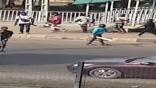 #EndSWAT: Thugs Attack Protesters In Lagos (Video)