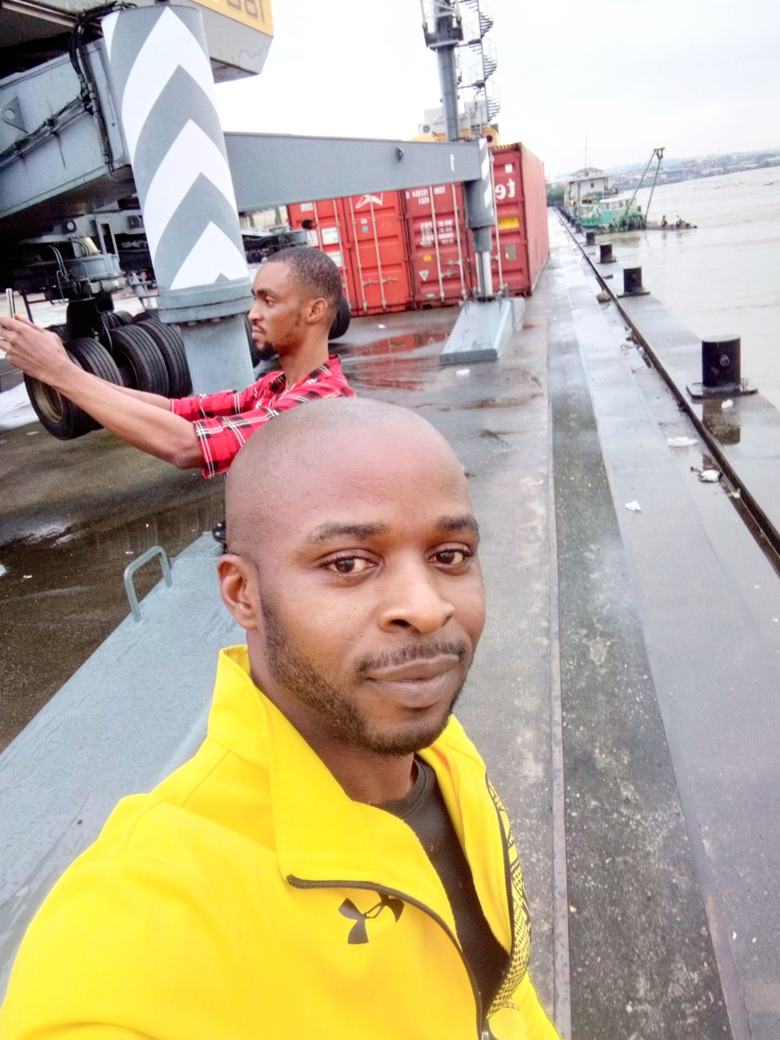Nigerians rejoice as Onitsha sea port becomes functional after decades (photos/video)