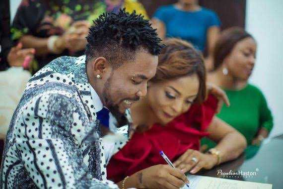 Singer Oritsefemi calls out Actress Carolina Danjuma for allegedly being behind the marital crisis he is currently enmeshed in with his wife, Nabila Fash