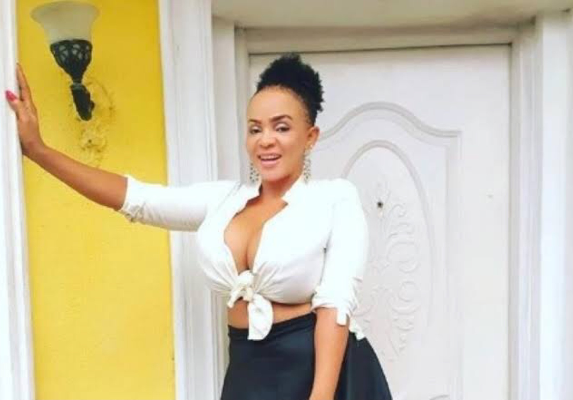 Cossy Ojiakor Replies Fans Who Criticized Her For Wearing A Racy Outfit While Preaching About God