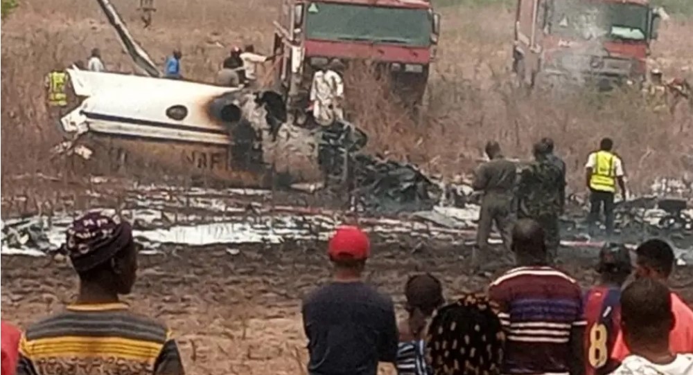 6 Dead As Plane Crashes In Abuja (Video)